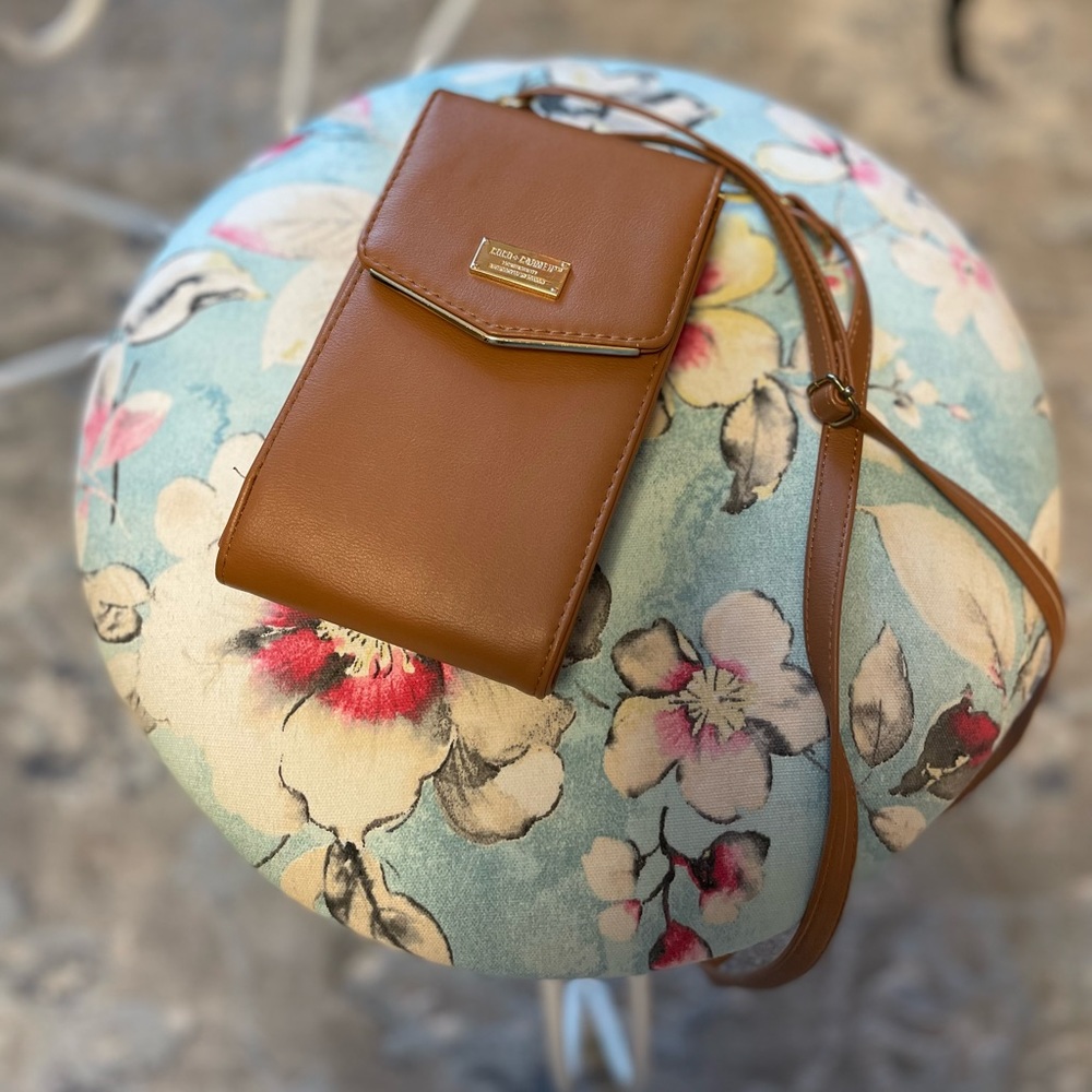 Coco + Carmen neutral color small crossbody/ clutch purse